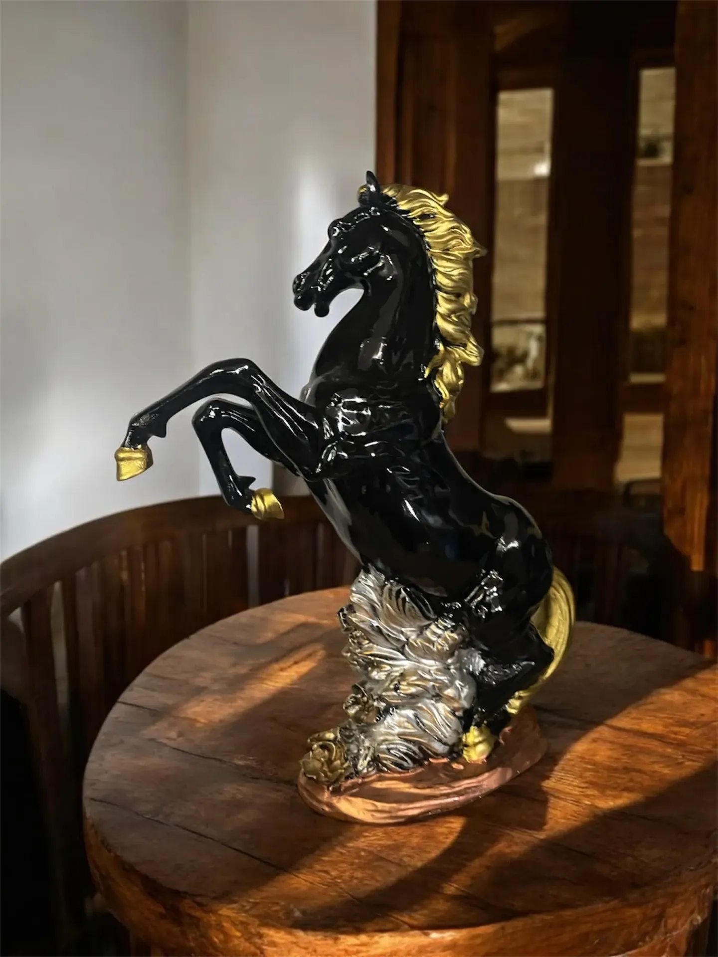 (H)Horse Medium black