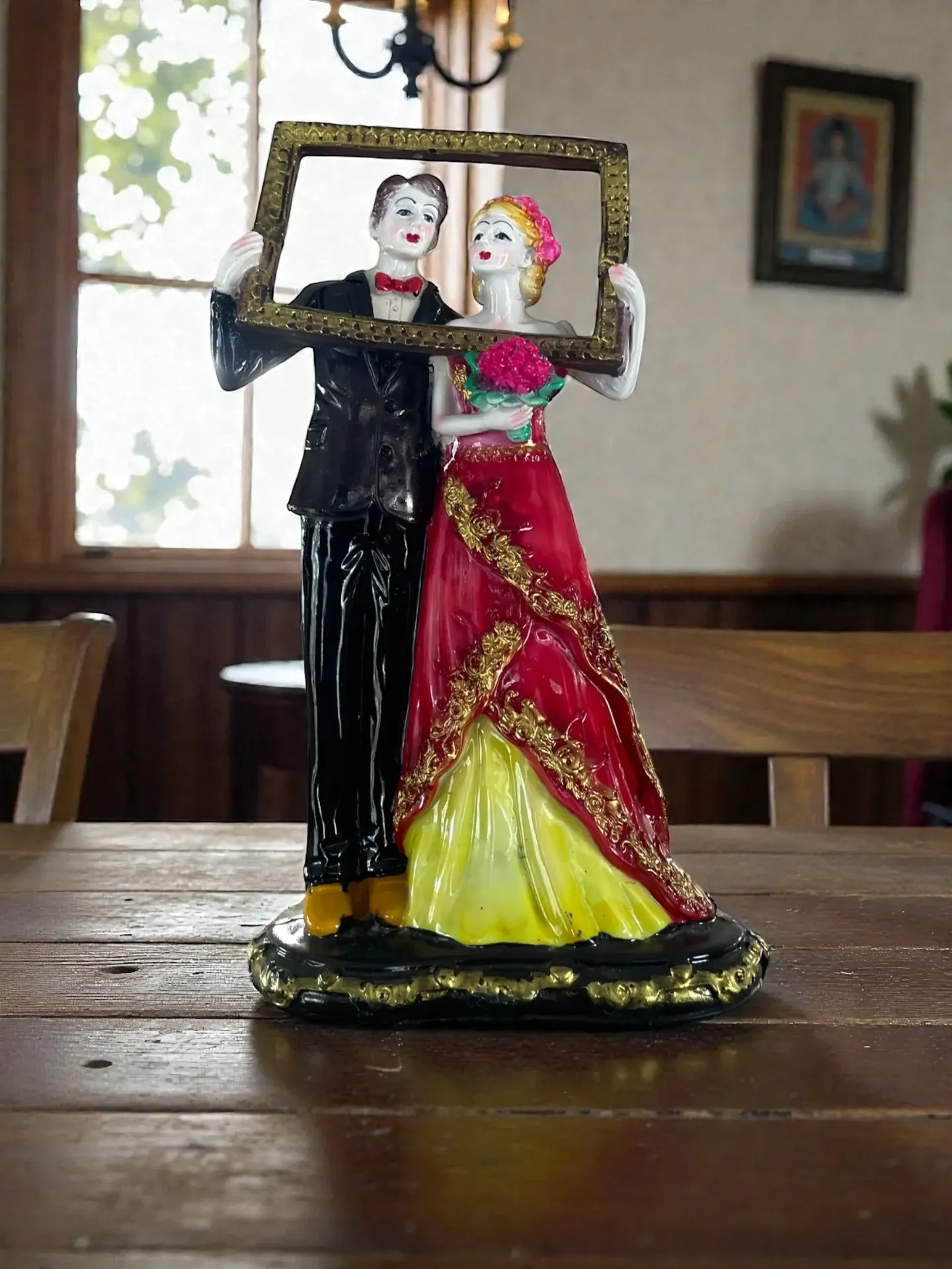 (H)Frame Couple