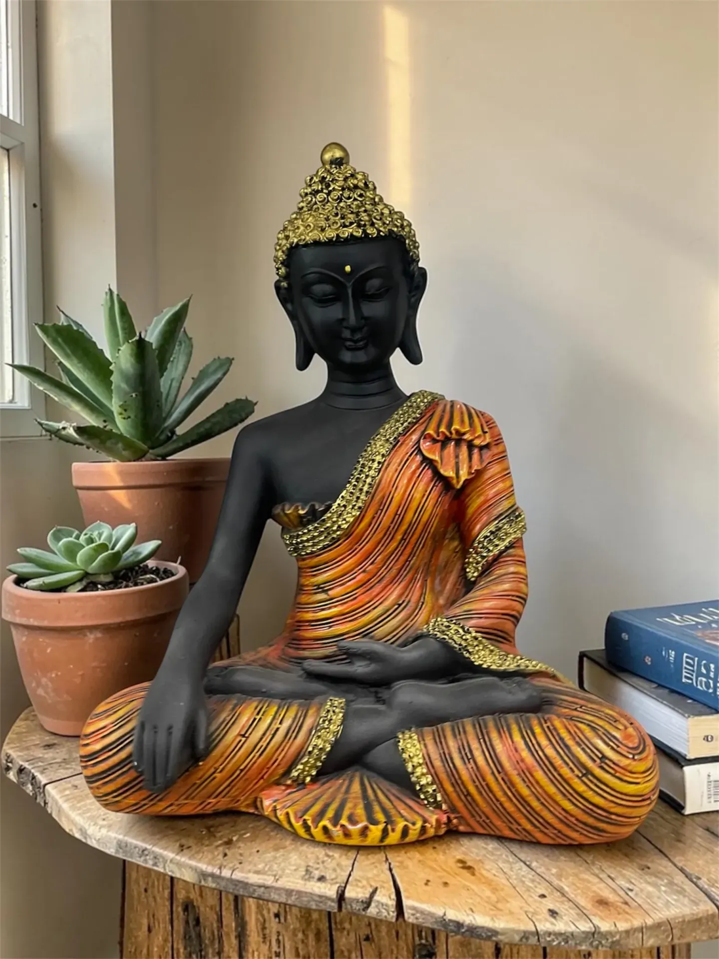 Buddha Decent orange